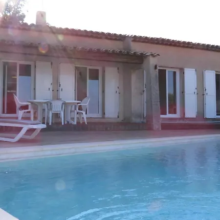 别墅 4 Pieces Avec Piscine Privee, - Fr-1-780-94 *